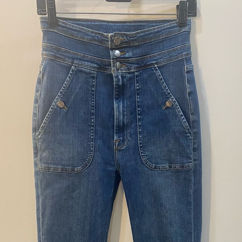 FRAME Highwaisted cropped jeans